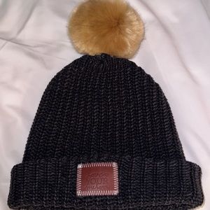 Love your melon Pom hat